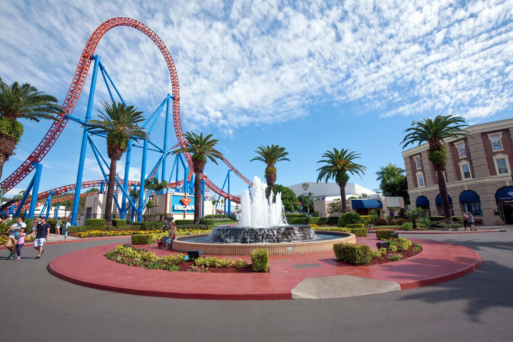 A Day at Warner Bros. Movie World: Karen’s Journey with Thrillophilia